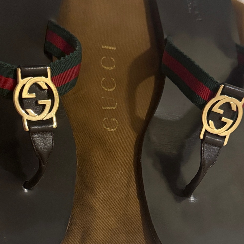Gucci Black Flip Flops with Gold Logo - Picture 7 of 14